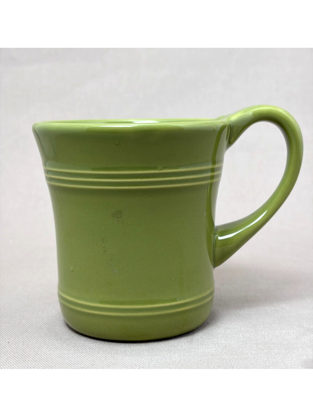 Signature Housewares Olive Green Ceramic Coffee Mug Flared Ribbed Rings 12oz